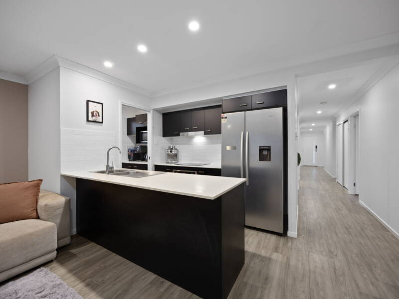 17 Parsons Street, Collingwood Park, QLD 4301 AUS