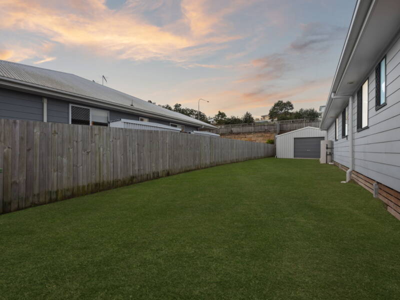 17 Parsons Street, Collingwood Park, QLD 4301 AUS