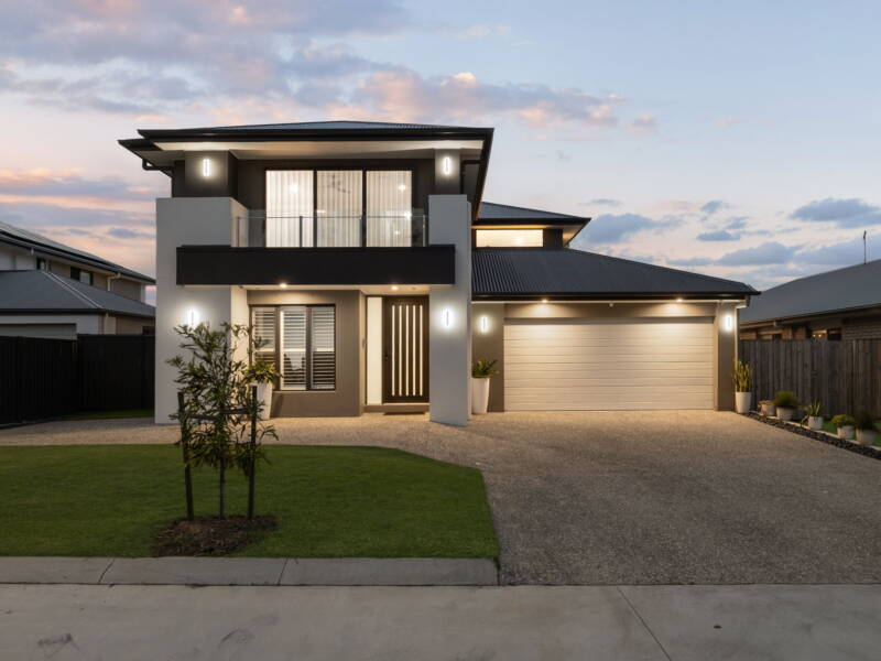 23 Evelyn Close, Deebing Heights, QLD 4306 AUS