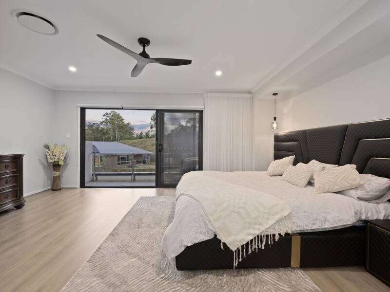 23 Evelyn Close, Deebing Heights, QLD 4306 AUS