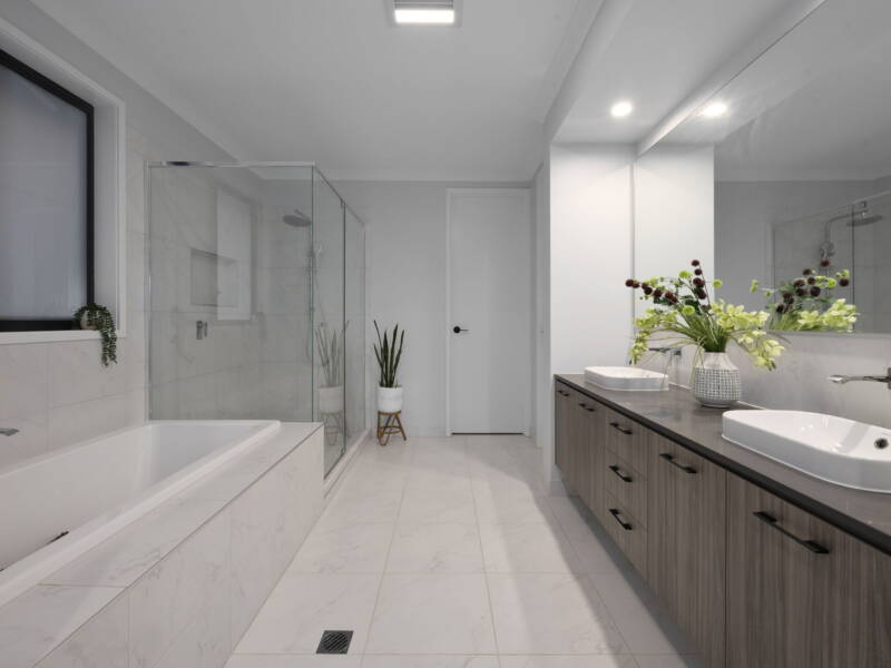 23 Evelyn Close, Deebing Heights, QLD 4306 AUS