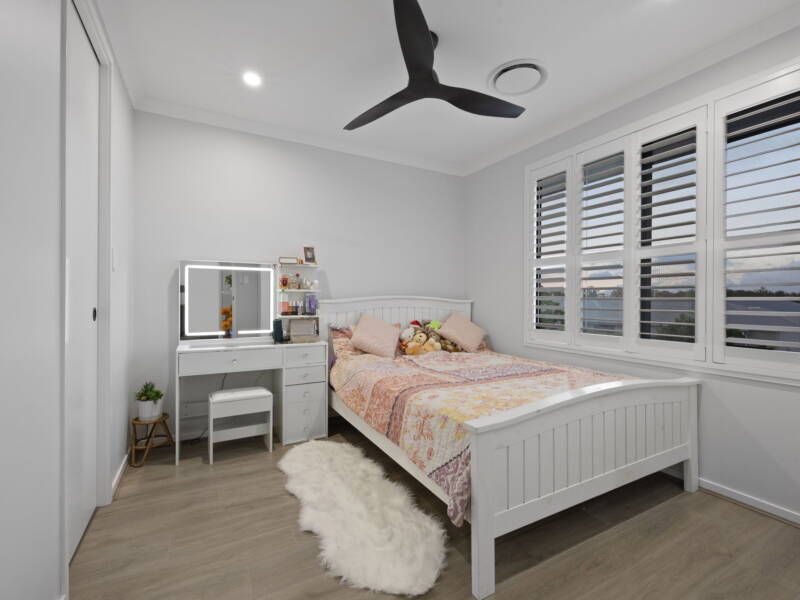 23 Evelyn Close, Deebing Heights, QLD 4306 AUS