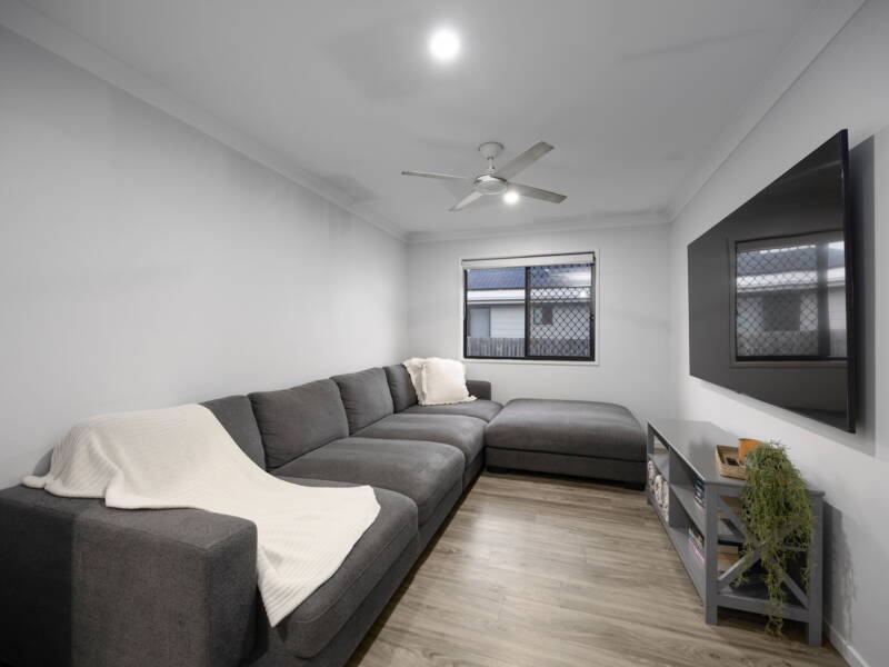 17 Parsons Street, Collingwood Park, QLD 4301 AUS