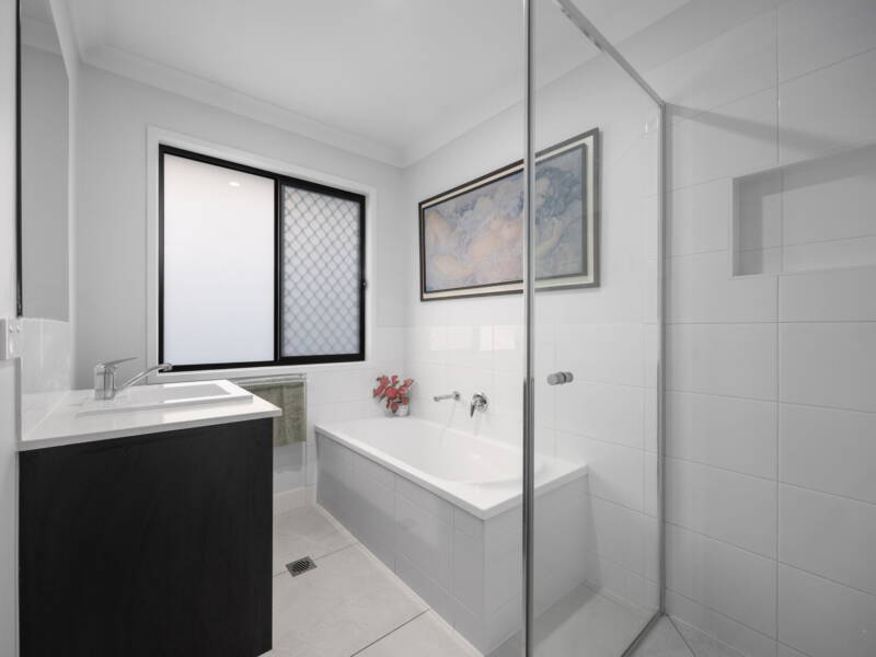 17 Parsons Street, Collingwood Park, QLD 4301 AUS