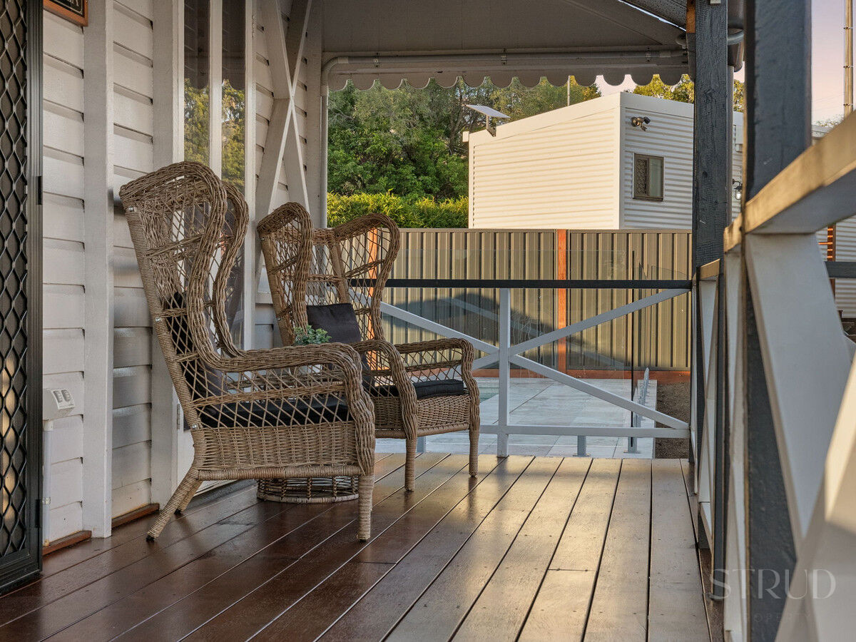 eyJ0eXAiOiJKV1QiLCJhbGciOiJIUzI1NiJ9.eyJzdGciOltbMTYsImh0dHBzOi8vYXUtY3JtLmNkbnMucmV4c29mdHdhcmUuY29tL2FwcC9saXZlc3RvcmUvYWNjb3VudHMvMzg2NC9saXN0aW5ncy80NjY0NTY3L2ltYWdlcy8yLXdlYi1vci1tbHMtODMtZGFybF81MWU3LWZlMWQtZGNjMC05NDQ1LTBjM2UtOTdhNS1kN2VmLTg5YTlfMjAyNTEwMzAwNTU1NDAuanBnIiwxXSxbMTYsImh0dHBzOi8vYXUtY3JtLmNkbnMucmV4c29mdHdhcmUuY29tL2FwcC9saXZlc3RvcmUvYWNjb3VudHMvMzg2NC93YXRlcm1hcmtzLzUwNy9pbWFnZXMvU3RydWQtV2hpdGVfZTFhNi0zYWY2LWVhYzEtYzUwNC1jOTExLWM1ZmEtZGNhMi1lMWJhXzIwMjIwNTIwMDExNzI1LnBuZyIsMV0sWzgsMjVdLFsxMixudWxsLDAuMDksMl0sWzYsImJvdHRvbS1yaWdodCIsMjUsMjVdXSwiaXNzIjoiNTFjZWJlMTItMTUzYy0xMWU5LTk4YTYtNmU0YTY3YzRmYTg3In0